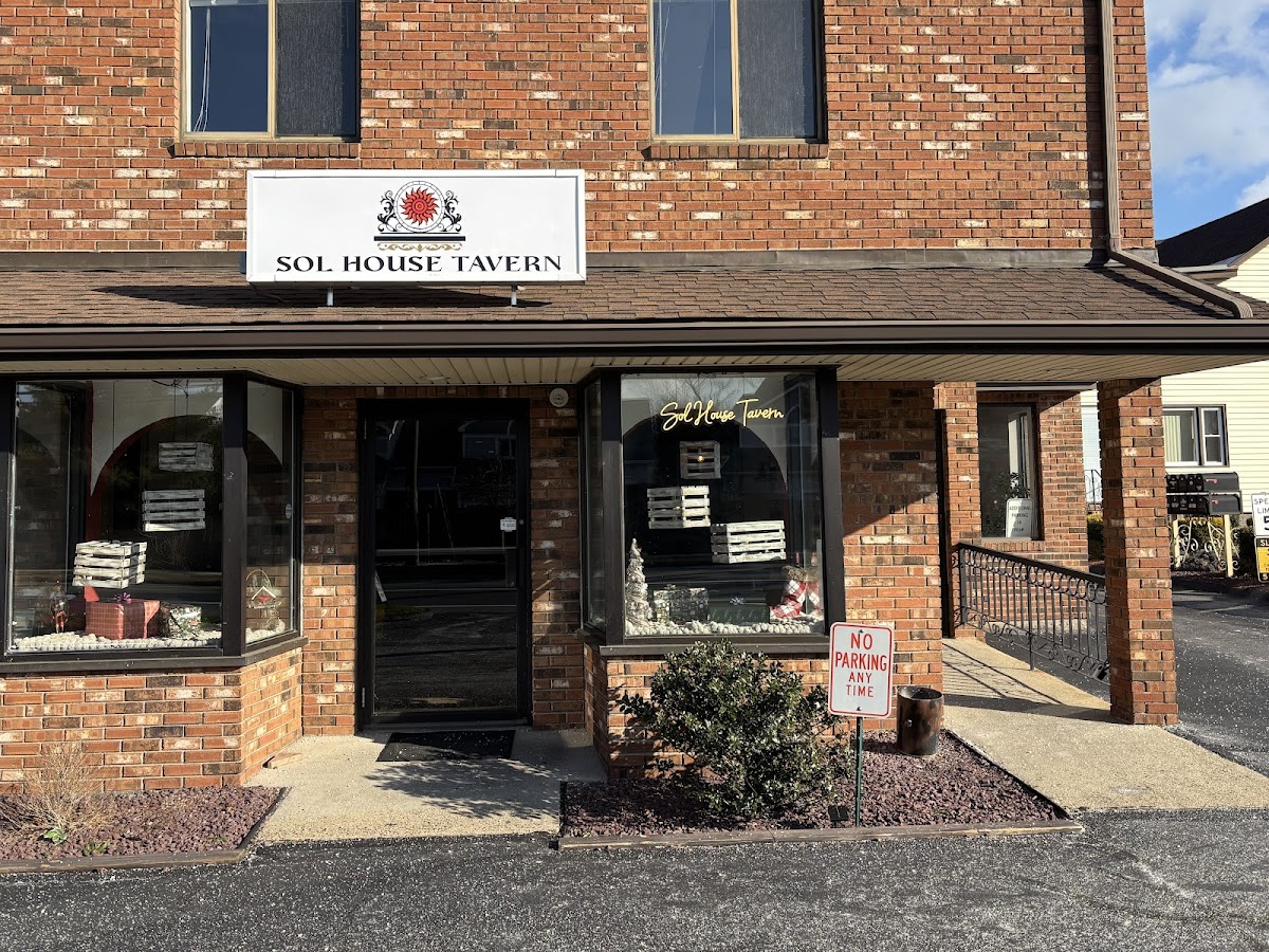 Relish 670 Bar & Cookhouse